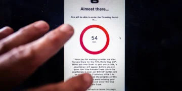 فيفا يواجه صعوبات تقنية في بيع تذاكر كأس العالم 2026